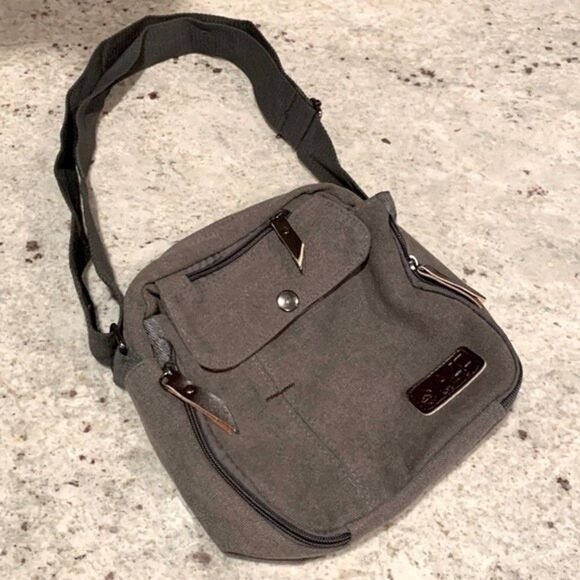 NWOT MAZE Handbag - Picture 1 of 9